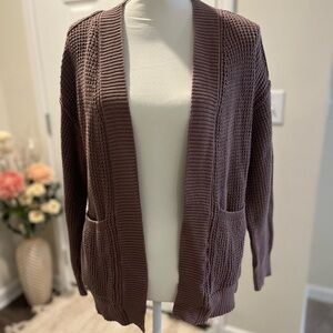 Universal Thread women’s light brown knit cardigan size small